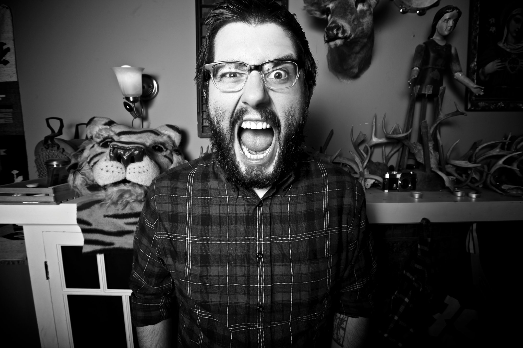 Into it over it. Геттинг овер ит. Getting over it with bennett foddy 2. Over show блоггер фото. Into it over it.